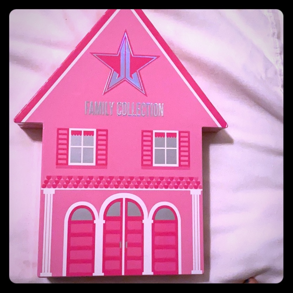 Brand new Jeffree Star Family Collection